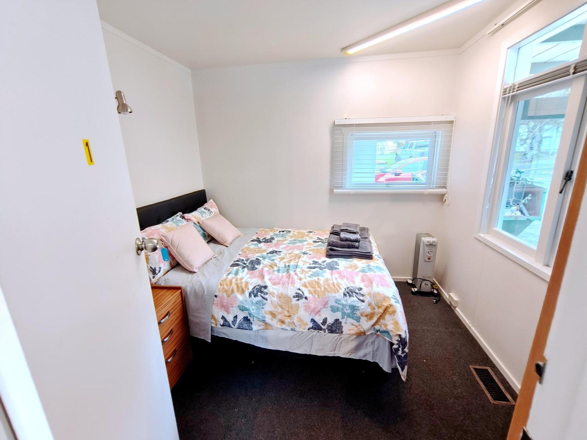 Milford Central Budget Friendly Rooms Auckland Exterior foto