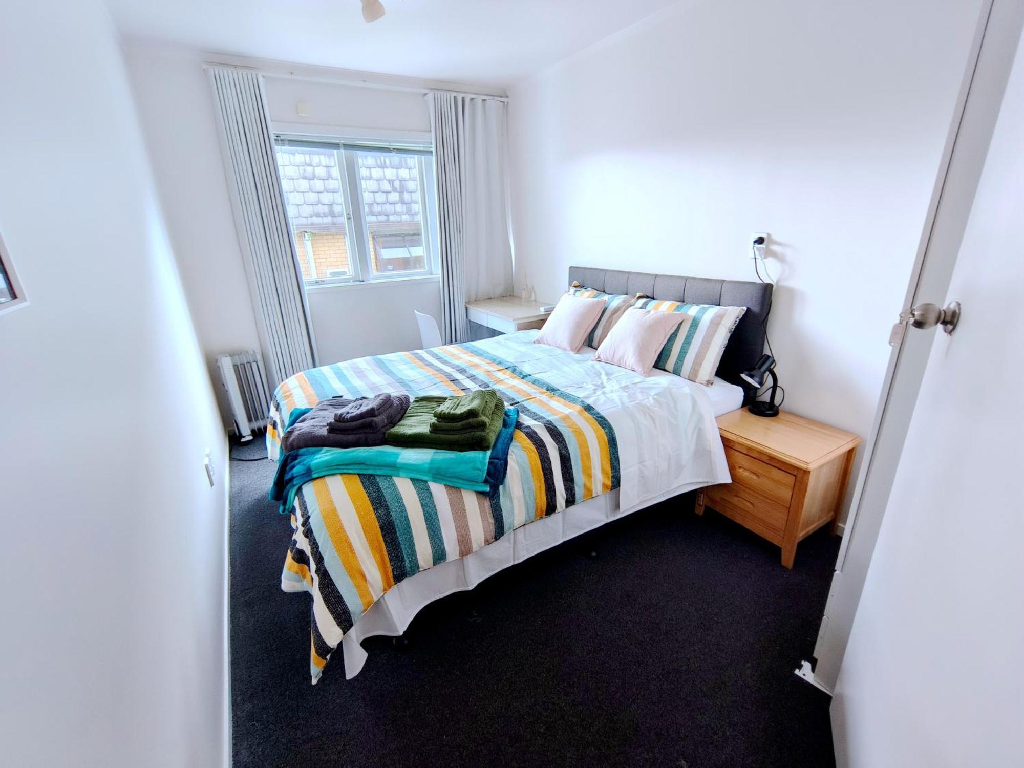 Milford Central Budget Friendly Rooms Auckland Exterior foto